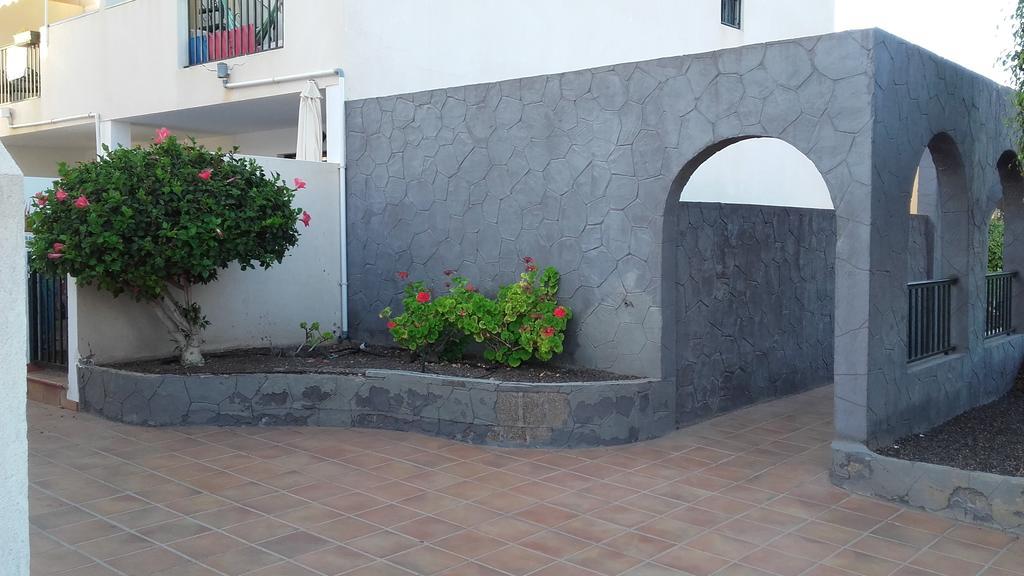 Residencial Los Geranios 13 Costa Del Silencio Exterior photo